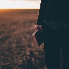 How to study the Bible? We should read the Bible with prayer, with humility, with seriousness, and with gratitude, because the Bible is God's beautiful plan for the salvation of lost and sinful humanity.